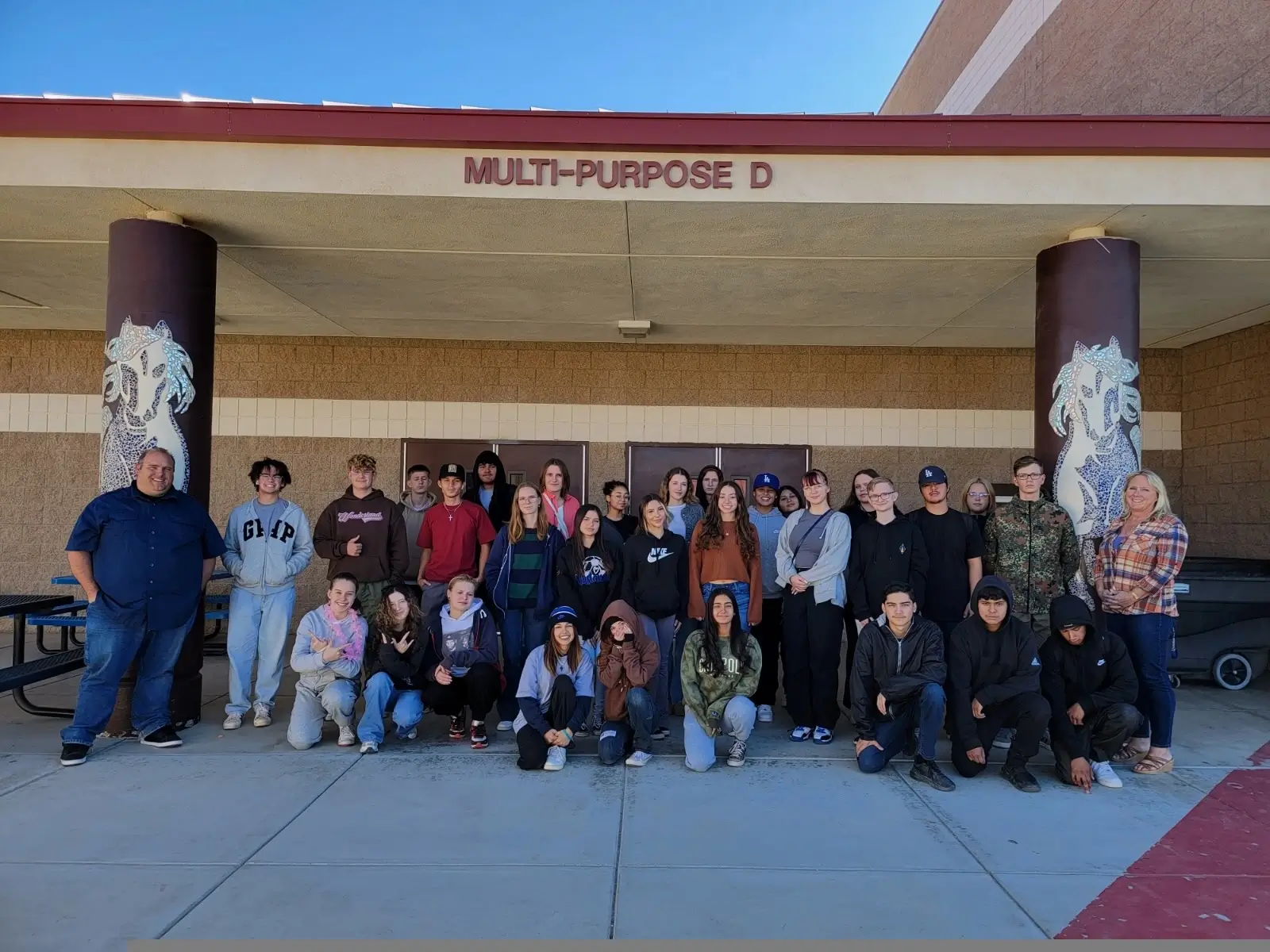 ERDT enVision Group Homestay Specialized Programs students gathered for a school-based group activity in California